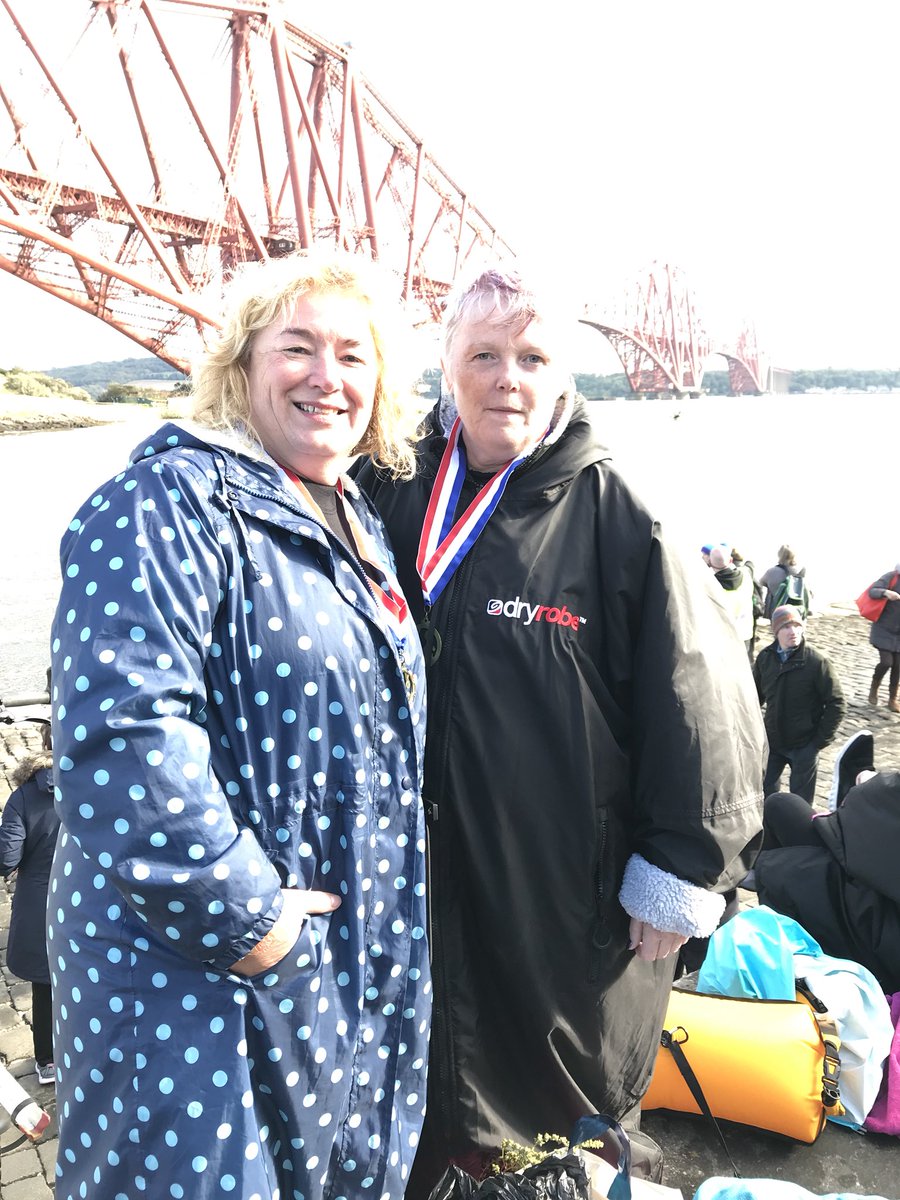 alisonrbcm's tweet photo. Didn’t finish but did start and managed about a third of the way before tide and wind was forcing me against a bridge leg so go a boat back @VigourEvents #forthswim https://t.co/2Y6Aj0kgBT