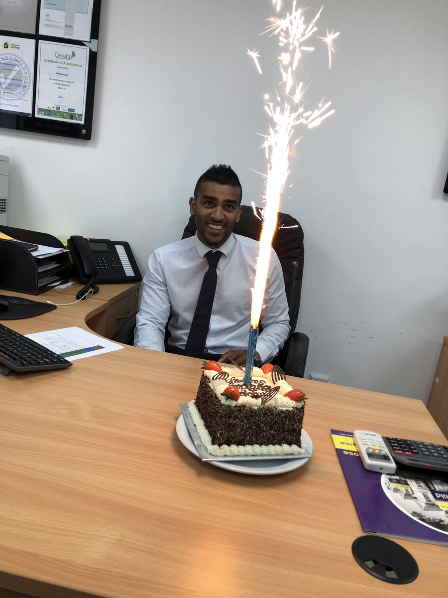 Promptmove's tweet photo. Big Happy Birthday to the head of lettings - Sanjay! #HappyBirthday #Promptmove #Lettings #Sales #Esates #Luton https://t.co/0XIbzpACsP