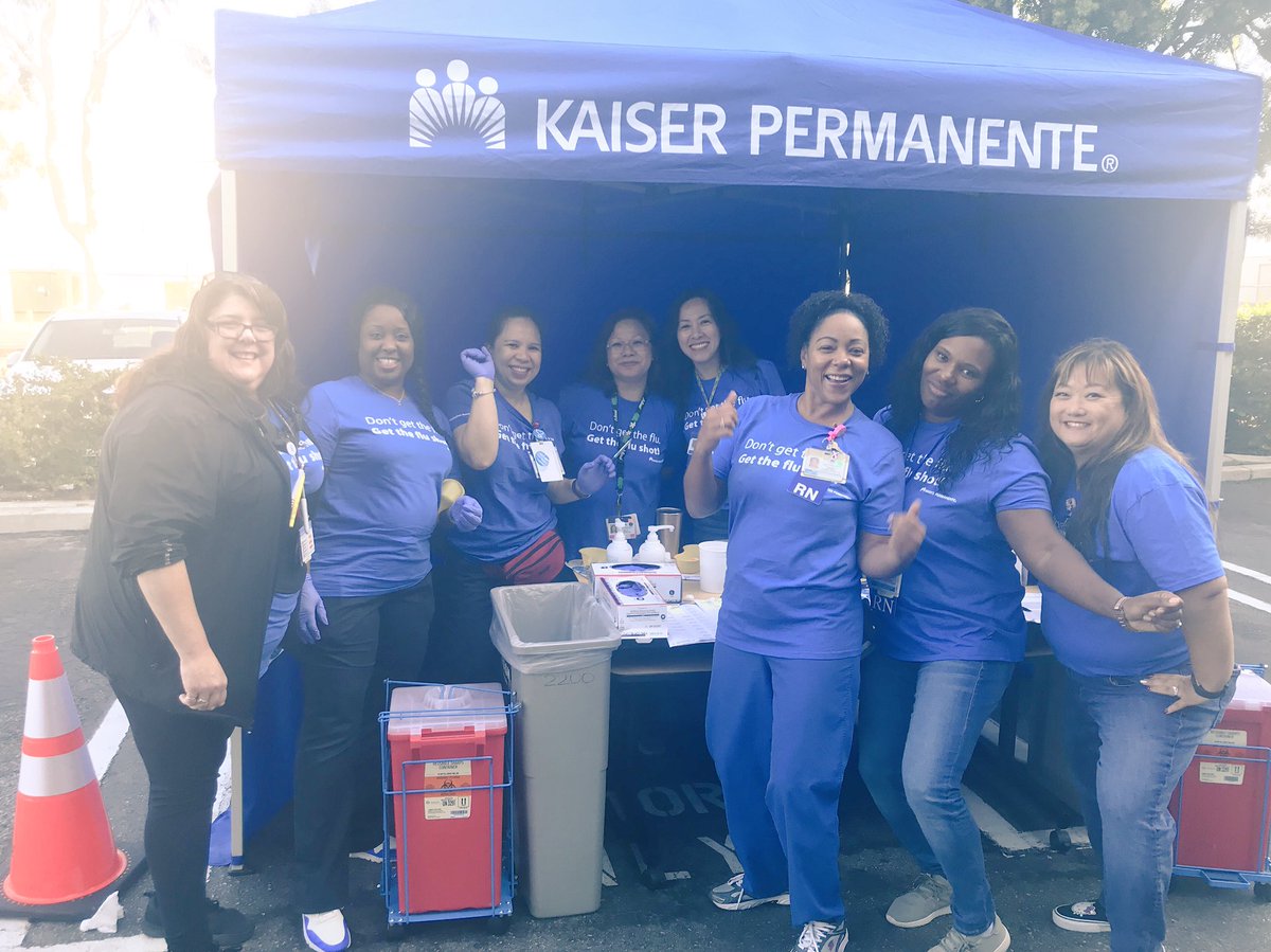 reddyaharini's tweet photo. Come get your #flushot today at the #TorranceMOB @KPSouthBay from our amazing #TorranceMOB and #MBMOB staff! Look at those welcoming smiles - how can you resist! #flushot saves lives. Don’t delay! Find more locations at https://t.co/75D62YEAvS https://t.co/HIsGwxWZz6