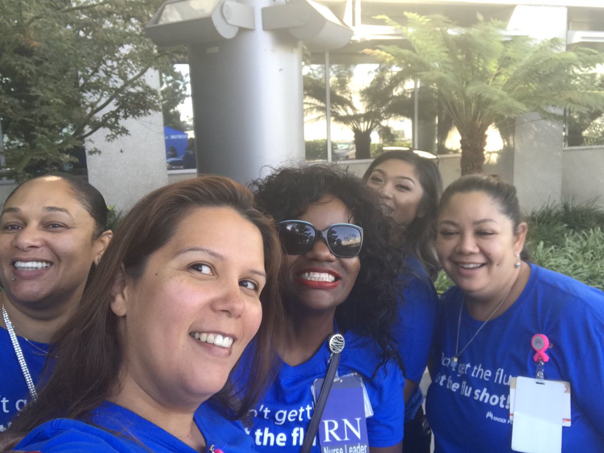 reddyaharini's tweet photo. Come get your #flushot today at the #TorranceMOB @KPSouthBay from our amazing #TorranceMOB and #MBMOB staff! Look at those welcoming smiles - how can you resist! #flushot saves lives. Don’t delay! Find more locations at https://t.co/75D62YEAvS https://t.co/HIsGwxWZz6