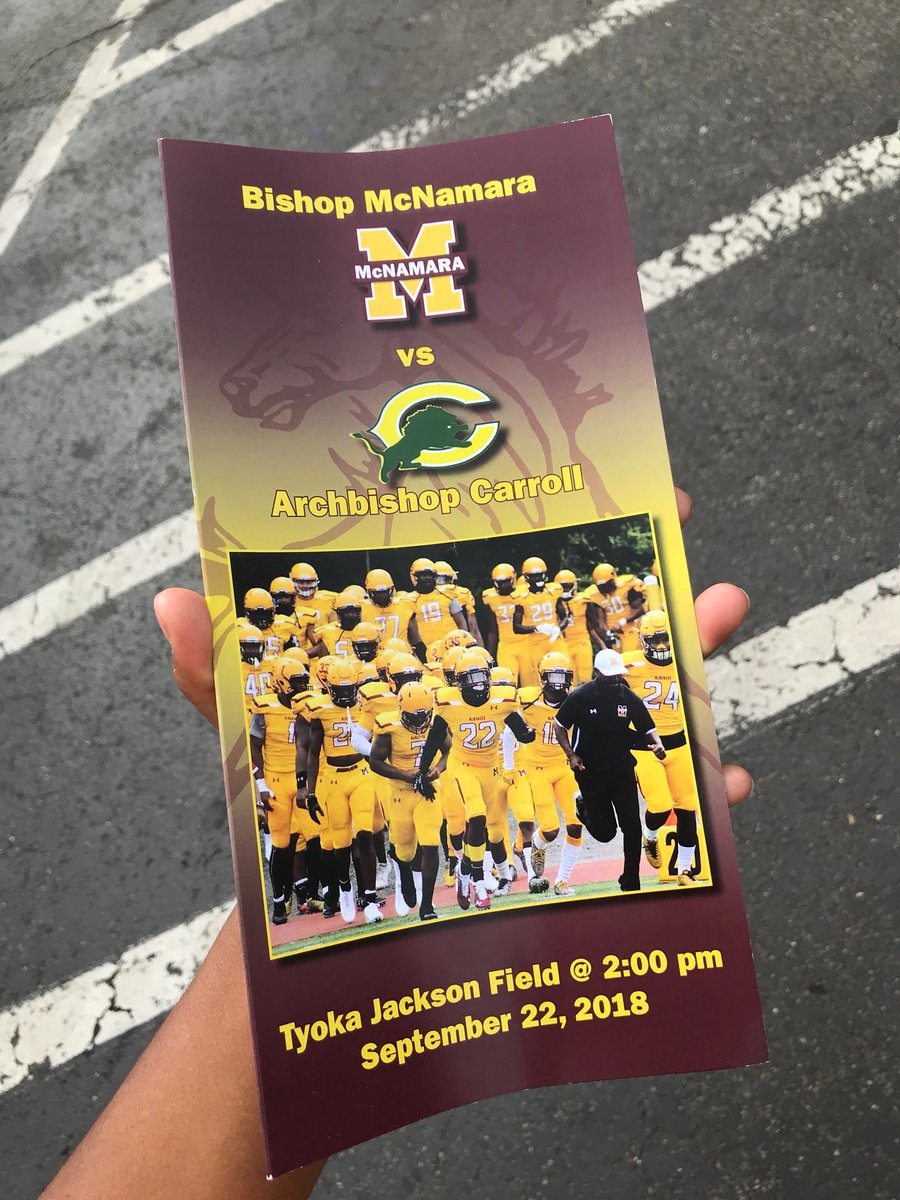FusionJones01's tweet photo. So Proud of My niece @kidnamerae her photo was chosen for today’s GameDay Program for the @ACHSWashDC vs @BMHSMustangs Football 🏈 Game #WCAC #ProudUncle #GoMustangs 🐎 https://t.co/zeXqIxqf6b