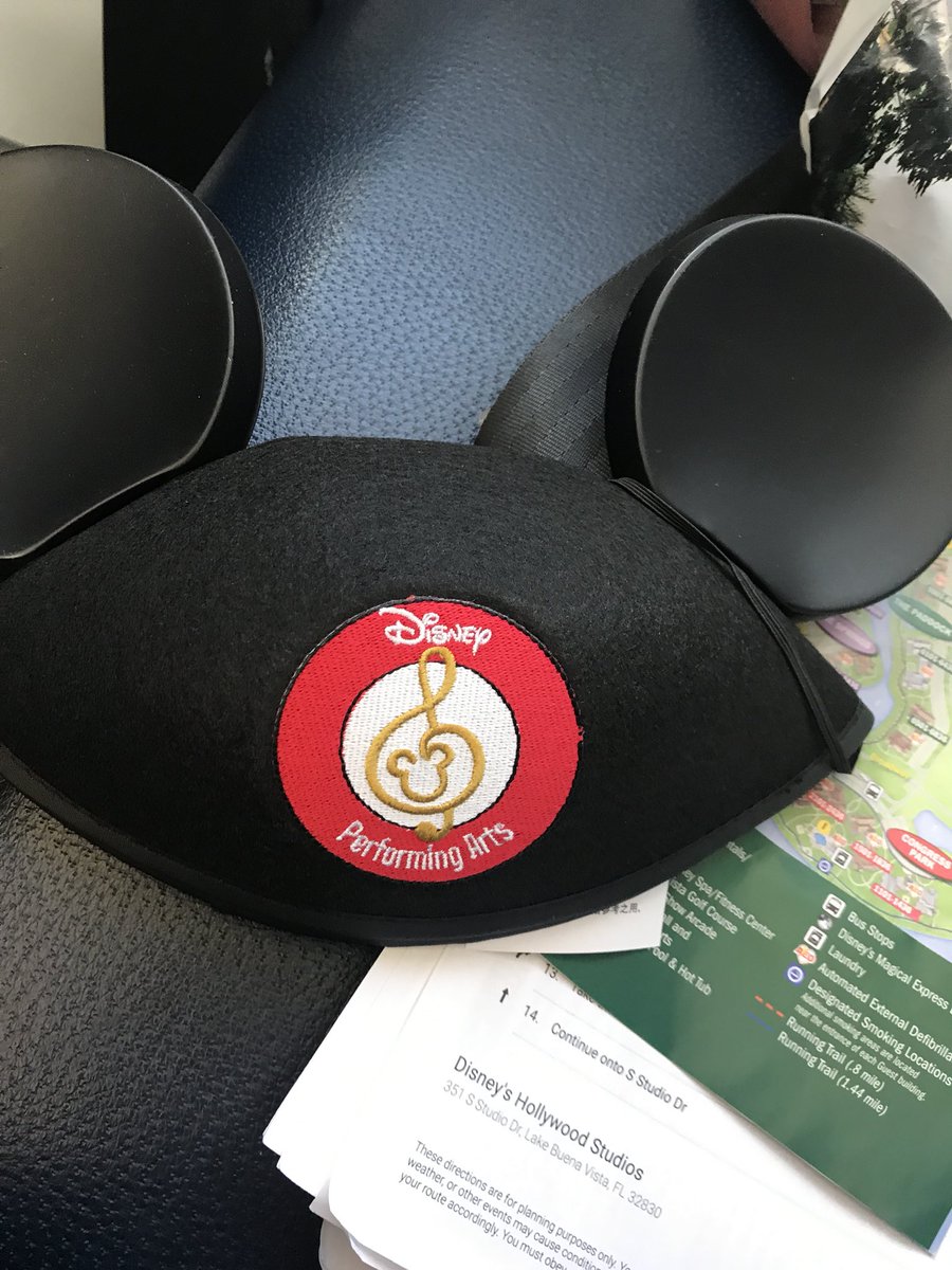 TheRidgePlayers's tweet photo. The kids got ears that you can only get from doing one of the workshops. #notavailableinstores https://t.co/KDTi3ymd6S