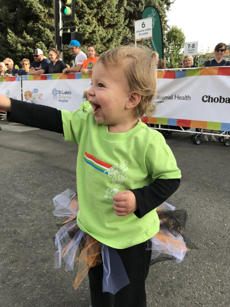 FitOneBoise's tweet image. Your #fitoneboise race entry fees go to improve the health of the ADORABLE children in our community! @StLukesHealth #Childrenshospital #Boise #idaho