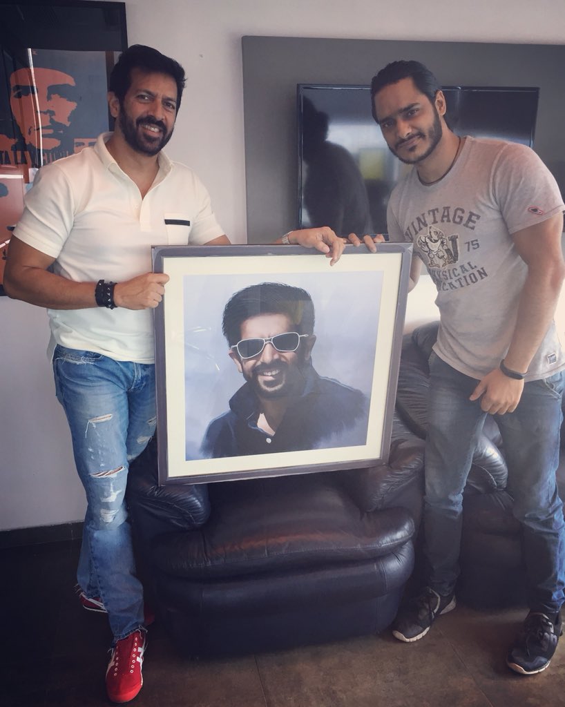 shivank27's tweet photo. ❤️Thanks a lot Sir for giving me your precious time.Officially i got opportunity to see your creative cabin. You are my inspiration. and will be ever..My first digital painting for this Creative Person.All the best for film #83worldcup ❤️❤️MOST INSPIRING PERSON IN MY LIFE https://t.co/dnSb3sItYe