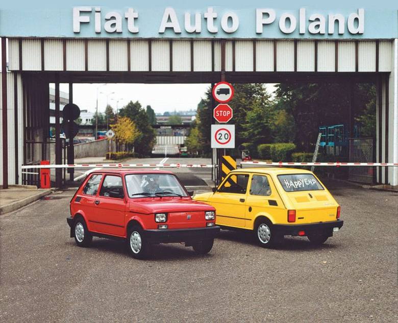 rosner_grupa's tweet image. 22 września 2000 roku z taśmy montażowej zjechał ostatni Fiat 126P. Koniec historii trwającej od 1973 roku. Łącznie w Polsce wyprodukowano 3 318 674 sztuk małych Fiatów. To była piękna karta w historii Bielska-Białej.