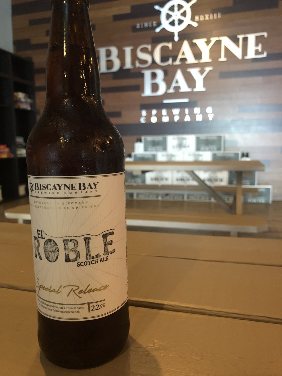 Starting the day off with a hoppy photo shoot at #biscaynebaybrewing  🍻🌾