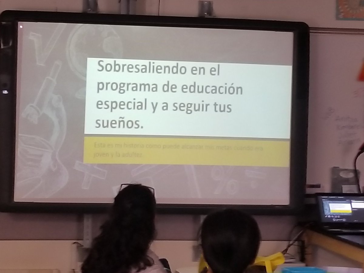 MsAllisonCordes's tweet photo. Supporting our BEAR family, Hugo Alcala at @OxnardSD Streathening our families Event. @HarringtonOSD https://t.co/0rIdiivbAn