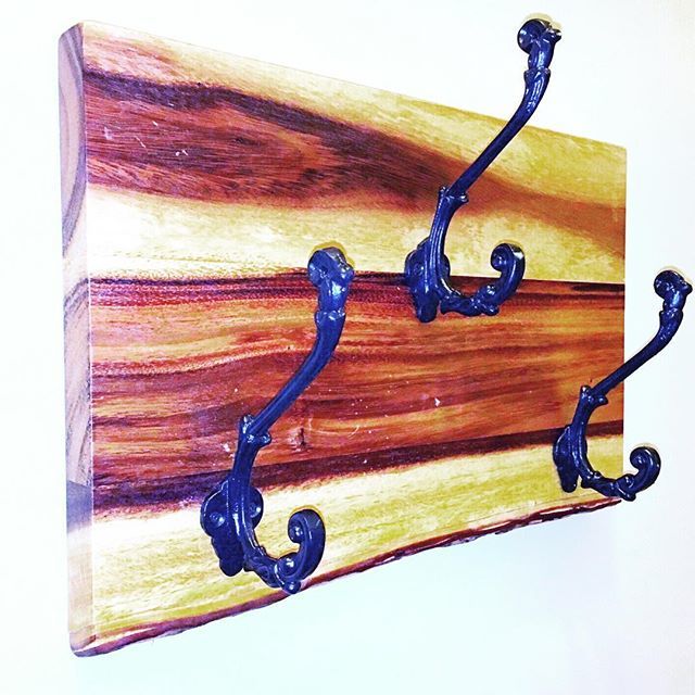 4BeautyByDesign's tweet photo. Excited to share this item from my #etsy shop!
#RusticCoatRack #WroughtIron #HookRack #Entryway #CoatRack #RusticHomeDecor #LogCabinDecor #WroughtIronWall #Decor #SolidWoodCoatRack https://t.co/Ixdp80MmfW https://t.co/yyRbZM5qj4 https://t.co/7CrIkycAFB