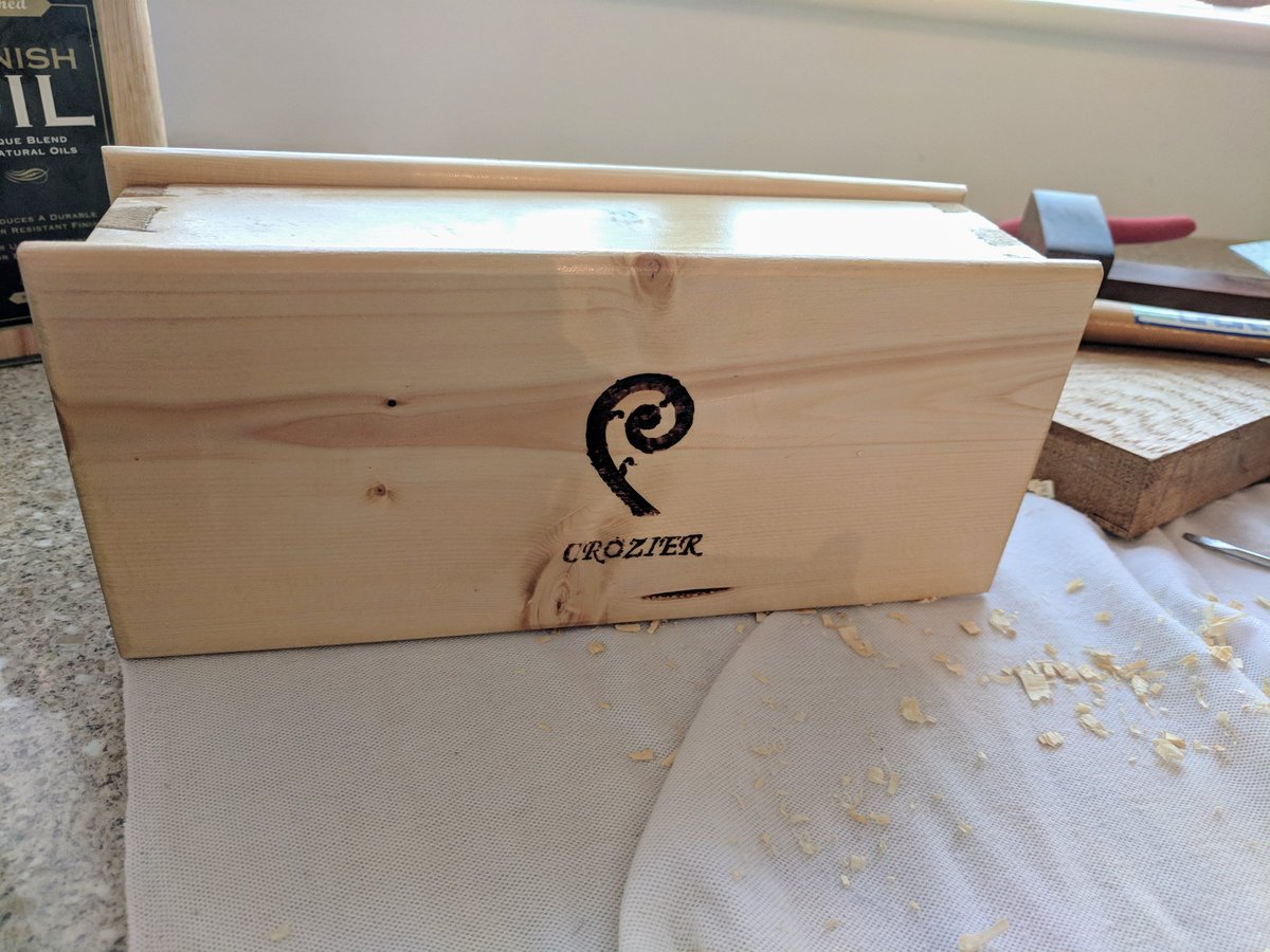 david_crozier's tweet photo. Finished a wee handmade wooden box for storing some bits and bobs in my garage. Just practicing a few techniques I haven't used in years. CRO1 #makersmark #dovetails #danishoil #pyrography #pine #No4Plane Thanks to @Paul_A_Sellers for inspiration https://t.co/TbMOBcQAuF