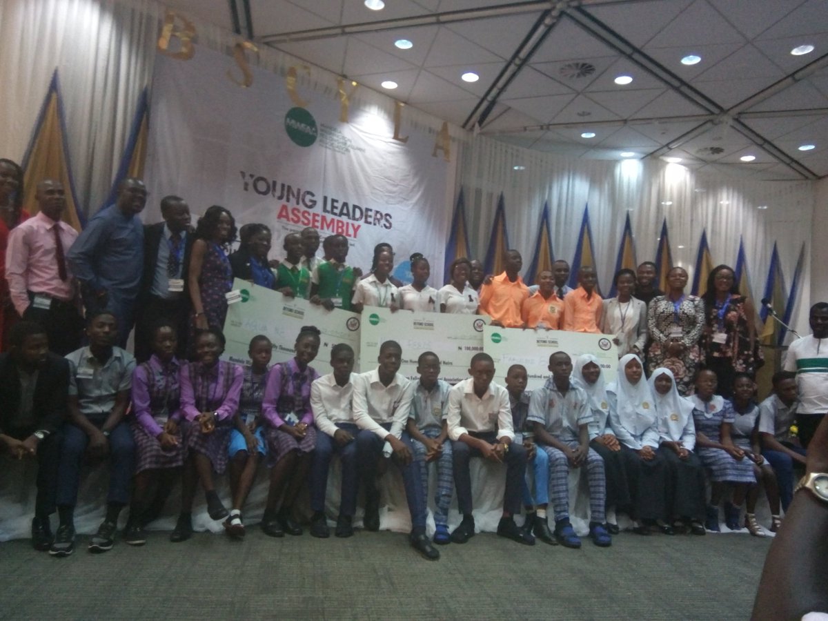bscchallenge's tweet photo. BSCC 2018 FINALIST PITCH AWARD WINNER'S @bscchallenge @MWFAAN @WashFellowship @IREXintl @YALINetwork #bscchallenge #youngleadersassembly https://t.co/RbGB9FO3Bt