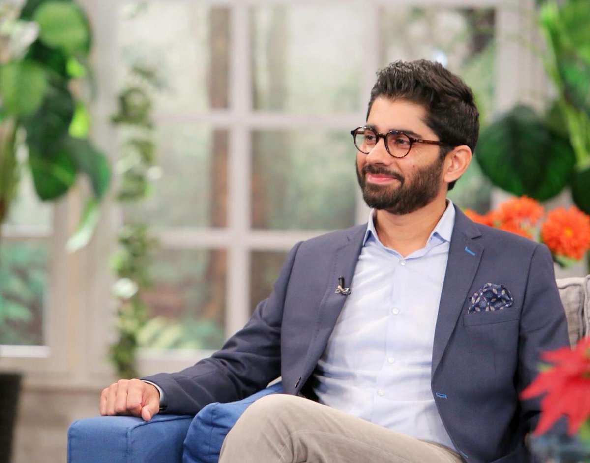 AmnaJhangir's tweet photo. #FahadAshraf Chief Executive RB Pakistan in #ChaiToastAurHost with #AnousheyAshraf talking about #ProjectHopeRB - a ground-breaking initiative by #RB and other product partners to improve health and hygiene in rural areas,  #HOPEforPakistan https://t.co/CiBvjn4iUr