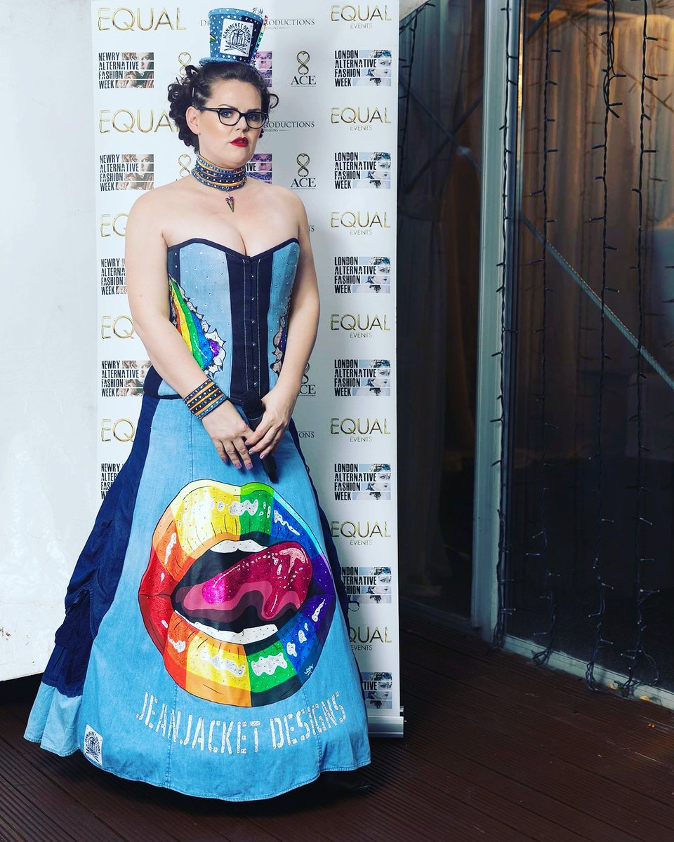 Iamfaylouise's tweet image. Loved shearing the stage with my partner in crime Sandi Bogle  at #EQUALAWARDS
 #londonalternativefashionweek 
Im so proud to be part of #worldequal 
Team equal 
@shelleyrodgersphotography
@kieransherrymusicart
@aleahleighdesigns
@bobmeader

Dress by @no1vintagegirl