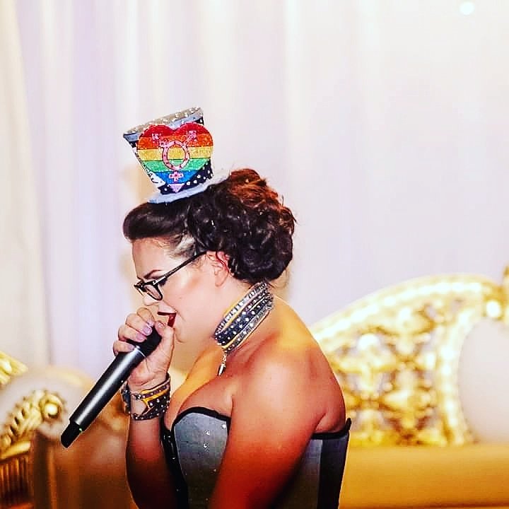 Iamfaylouise's tweet image. Loved shearing the stage with my partner in crime Sandi Bogle  at #EQUALAWARDS
 #londonalternativefashionweek 
Im so proud to be part of #worldequal 
Team equal 
@shelleyrodgersphotography
@kieransherrymusicart
@aleahleighdesigns
@bobmeader

Dress by @no1vintagegirl