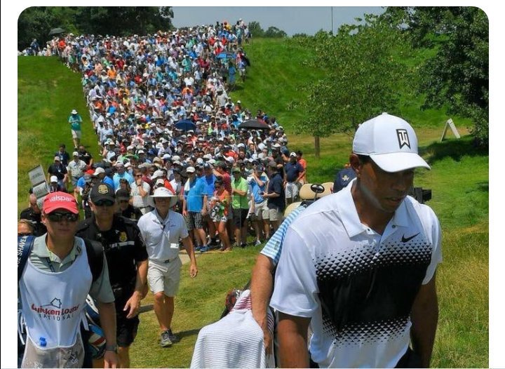 Mali_Sifiso's tweet photo. A rare pic of Mtn users going to other networks https://t.co/PvLSEcjcyj