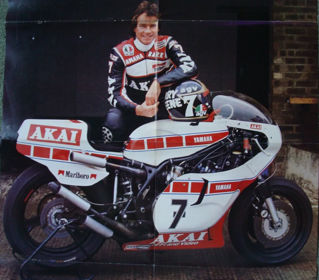 Barry Sheene Yamaha TZ750 + TZ500 ? @Harris_Racing @Stavros6 #akai