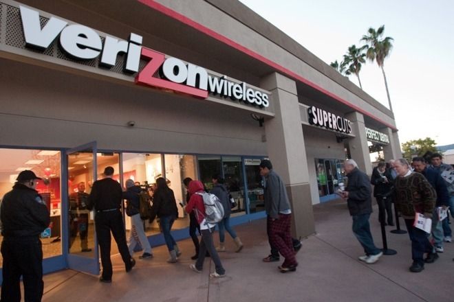 Timmeade's tweet image. For everyone with #iPhoneFAIL on the #iPhoneXSMax more info as its starting to get press coverage. @VZWSupport @apple buff.ly/2OHsCw4