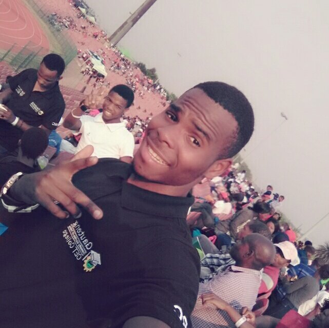 GIFTHLUNGWANIG's tweet photo. #NewProfilePic https://t.co/wOMofyGe4H