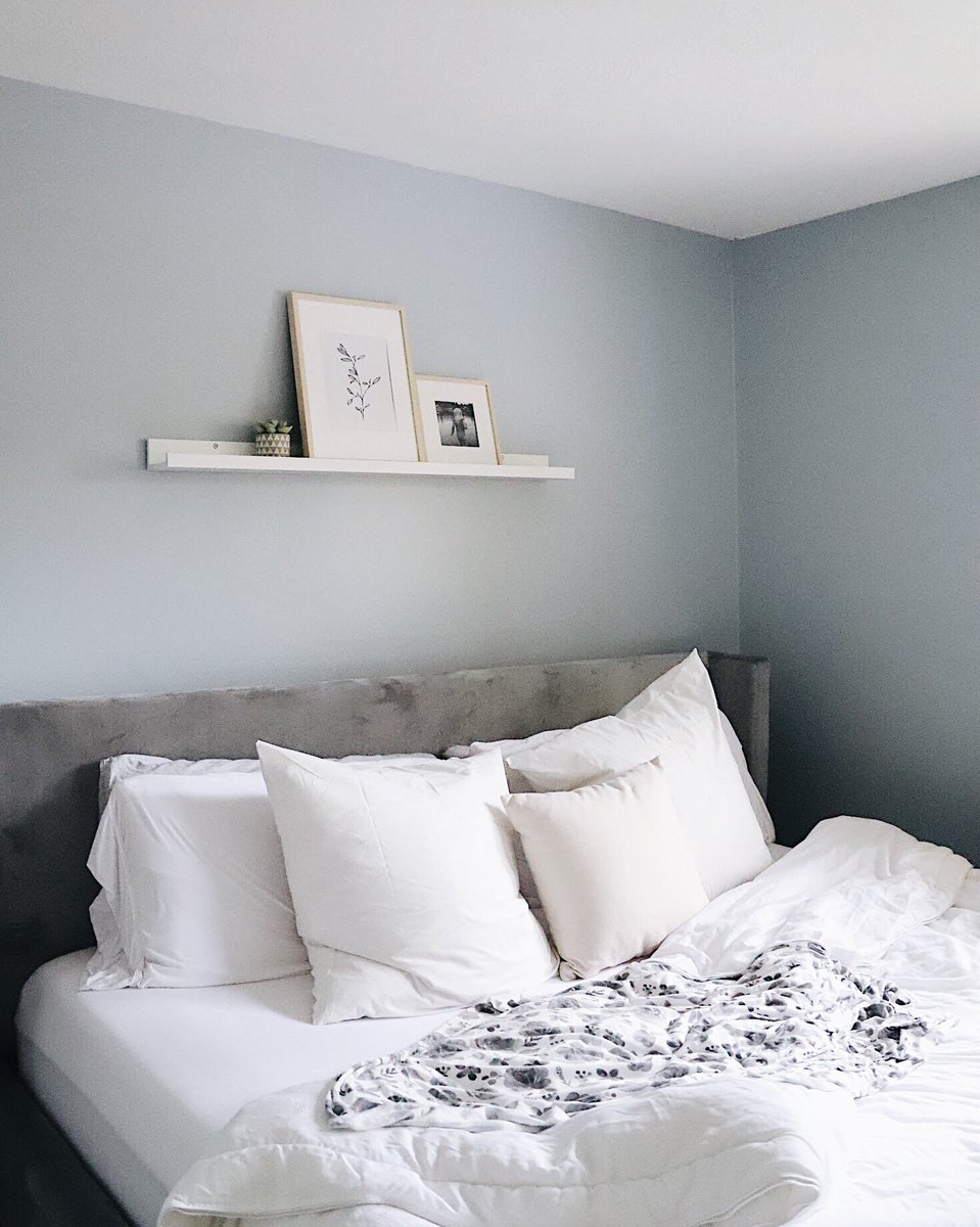 PAINT IS SO IMPORTANT. Sharing our paint story with <a href="/HGTVHOMEbySW/">HGTV Home by Sherwin-Williams</a> on my blog! #sponsored #HGTVHOMEbySW yourstrulyciera.com/wwwyourstrulyc…