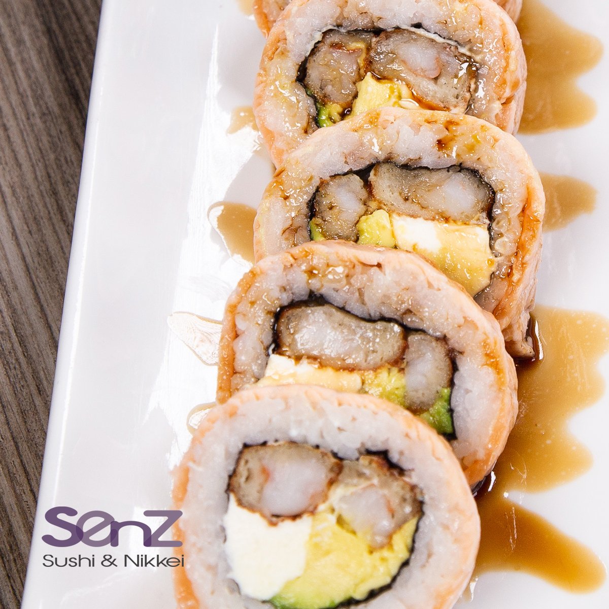 Nuestro Roll Tumbes es una exquisita opción para esta tarde de Sábado! 😍💜
#Senz #SenzLover #SushiSenz #Nikkei #Sushi
¡LOS ESPERAMOS!