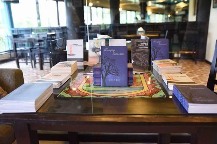 BeyondSanityPR's tweet photo. Throwback to the launch of Reneging Quiescence by Dr. Samiha Zubair! 💞
You can order your own copy (retailing at Rs 350) by DM-ing us over Facebook, Instagram or Twitter!

#poets #poetry #publishing #beyondsanity #books #marketing https://t.co/pGNxn4liXd
