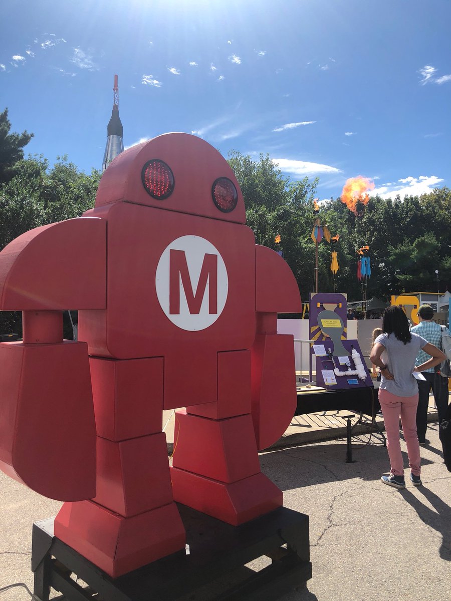 XBeeWireless's tweet image. It’s a beautiful day to join us and @MacchinaCC to learn how to “Hack Your Car with LTE-M Cellular Connectivity” at 4:00pm this afternoon in Zone 3 makerfaire.com/maker/entry/67…  #WMFNY18 #DigiXBee3 #Cellular