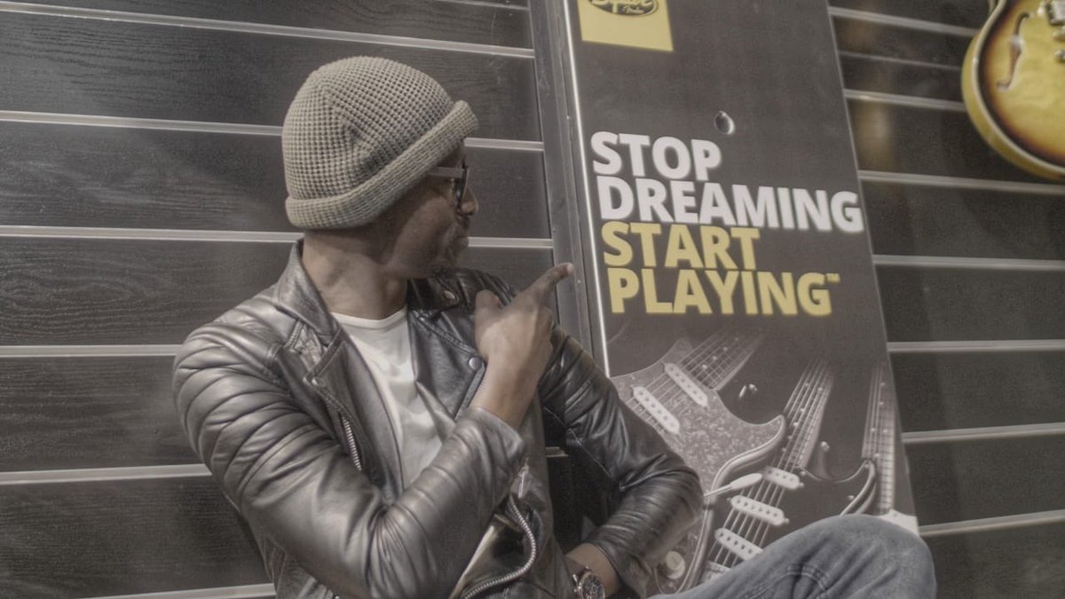 JabzzDimitri's tweet image. Let the music play on....#057HC #WeAreComingHome #26Dec