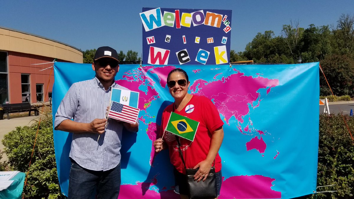 CMS_LLA's tweet photo. EL Services is out supporting Welcoming Week at YMCA Stratford today! #ymca #elservices https://t.co/iWke5K7riw