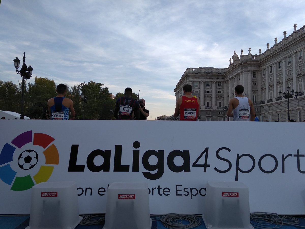 atletismoRFEA's tweet image. ¡Victoria para @atleticaitalia en #MADRIDStreetAthletics2018!

🇮🇹 37 puntos
🇪🇸 28
🇨🇵 23
🇵🇱 20

Así fue la última carrera de un evento que ha puesto a prueba los límites de los mejores atletas de Europa en el centro de Madrid

#TestTheLimits