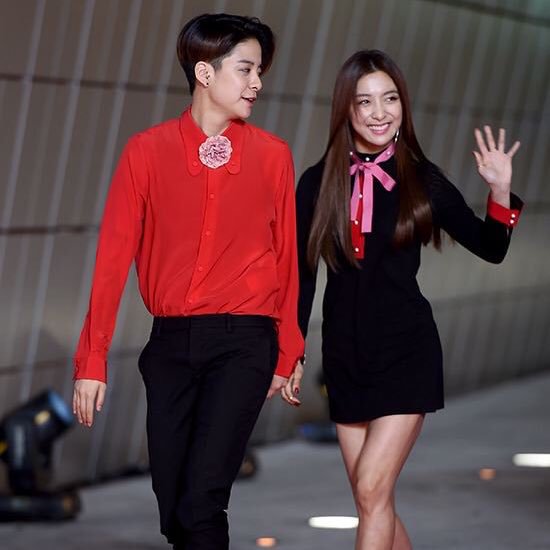 AMBERLOOKS's tweet photo. https://t.co/RPjvQbseJF