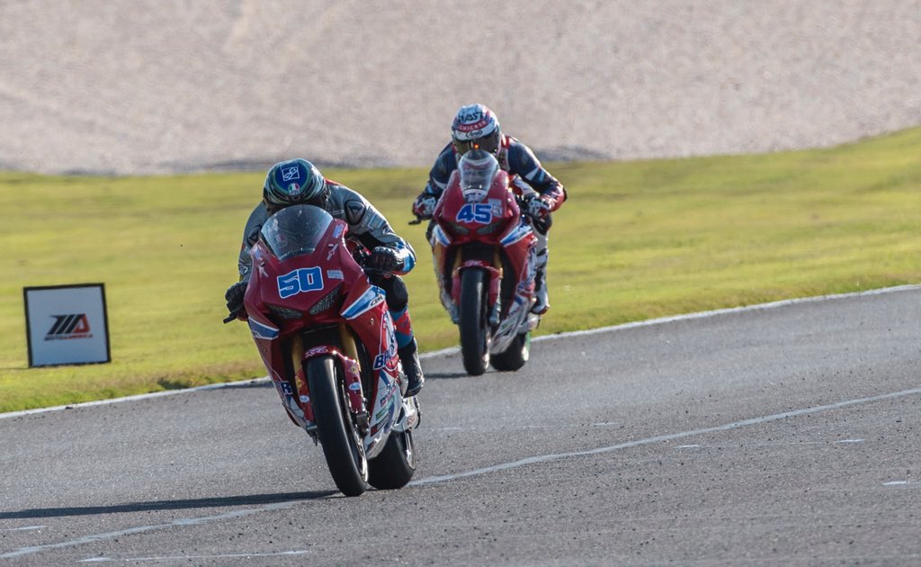 SPOILER ALERT: 🚨 In the Alabama heat, we have <a href="/BobbyFong50/">Bobby Fong</a> coming in at P8 with <a href="/CamPetersen72/">CamPetersen</a> Right behind him in P9.

Well done guys!!
#ridered #broaster