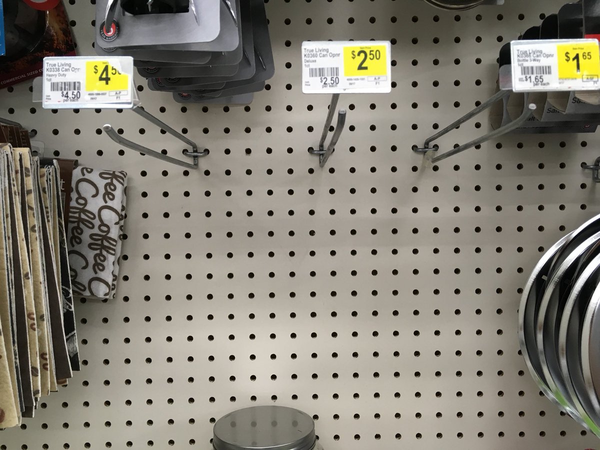 zeynep tufekci on Twitter: "The Dollar General with no manual can openers  and depleted canned food shelves. Sorry, not sorry, next customer.