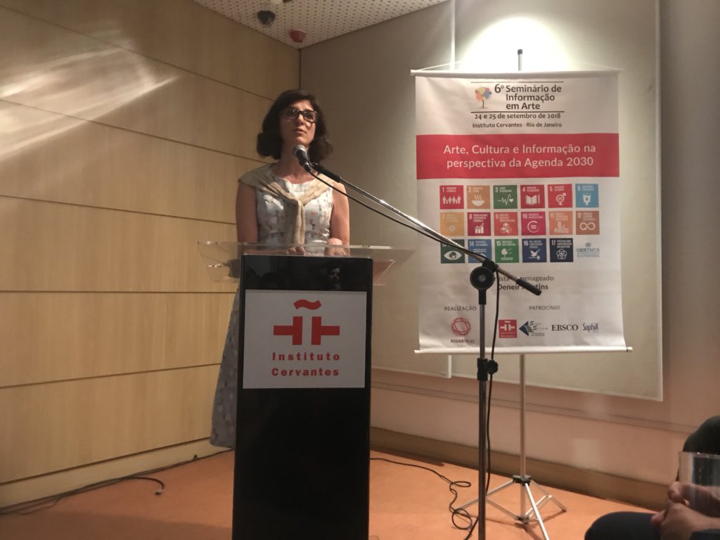 GPSalmeron's tweet photo. #Redarte comienza con accento de advocacy = activismo, @IFLA y @febab van de la mano para acercar los #bibliotecarios a la reflexión de que el #accesoalainformación nuestra responsabilidad https://t.co/wng0zlKT7R