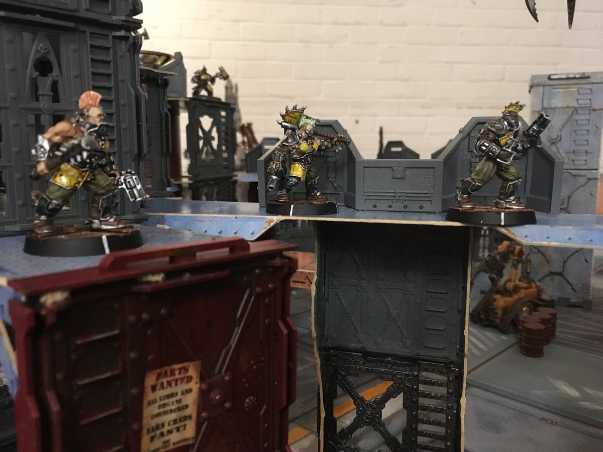 alexley0910's tweet image. Sightings have been confirmed, the infamous Kal Jerico has been spotted in the vicinity of #angelsfall. Details of his mysterious employer remain unknown. #necromunda #warmongers