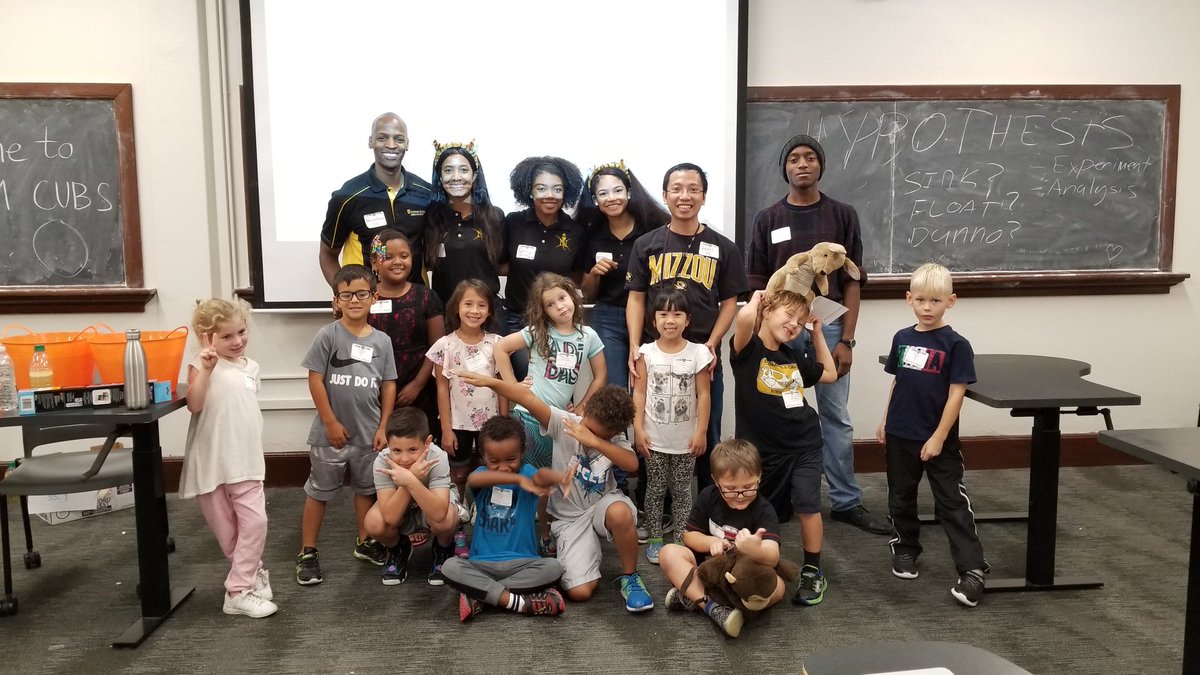KristoffersonC's tweet photo. Afternoon session at @mizzouengineer #StemCubs. Our kids were awesome, the volunteers were on point and the whole experience was soo fulfilling. Thanks Dr. @TojanR for for the opportunity to gove back to our CoMO community. @MizzouNSBE @Mizzou @umsystem @MizzouGradEd https://t.co/ErTAVuGwxi