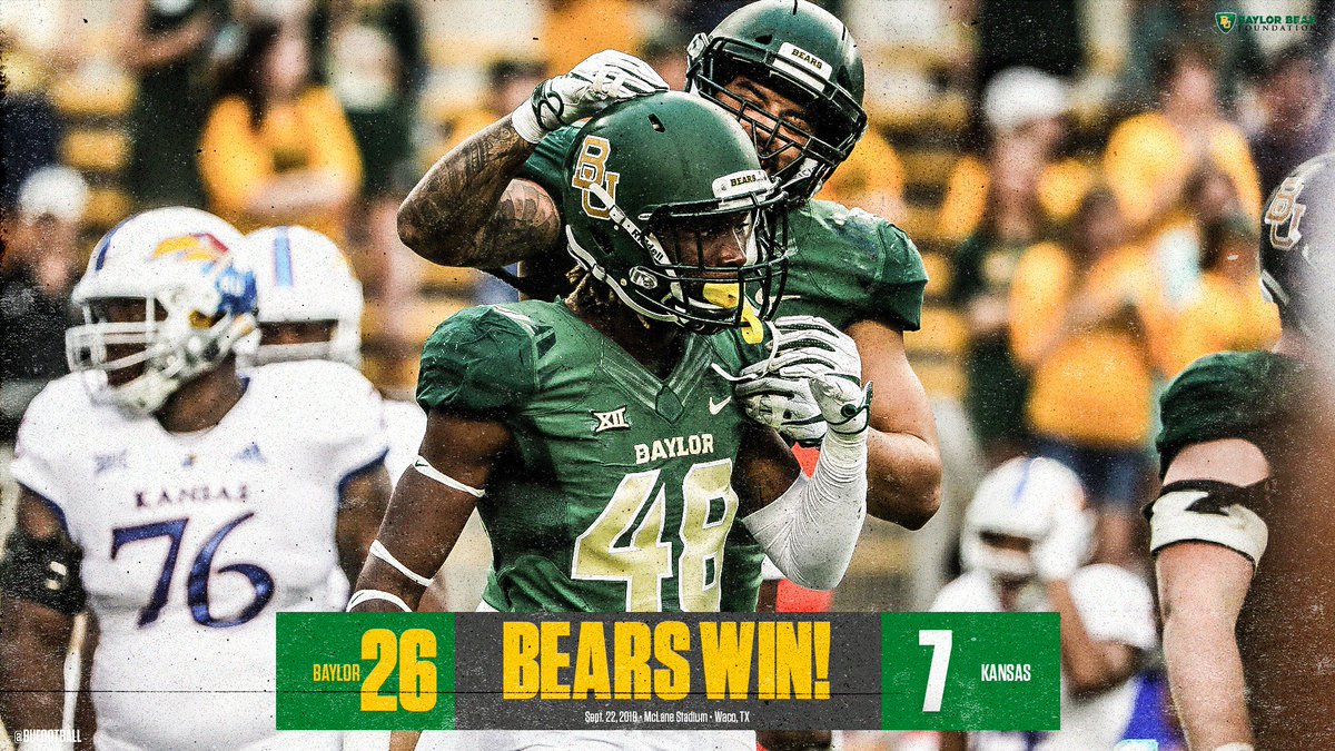 BUFootball's tweet photo. 3⃣➖1⃣

#SicKU 🏈 https://t.co/CFr7RImR56