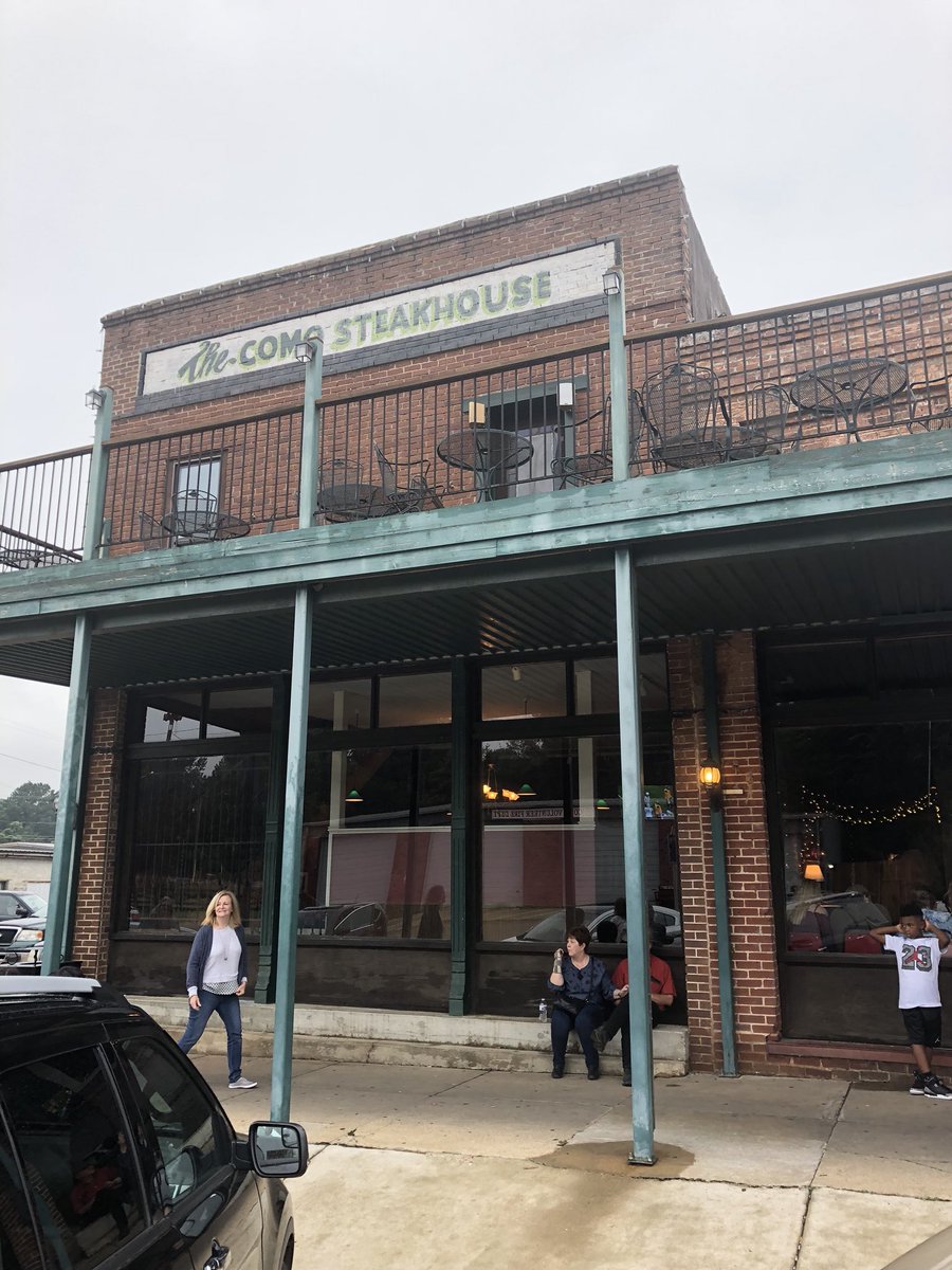 BackroadsStaff's tweet photo. Here are a couple more pictures taken by Mark tonight at The Como Steakhouse. See our previous post of how delicious the steaks looked!
#thecomosteakhouse #comoms #steakdinner #roadtrip #Mississippi #worldfamous #foodbloggers #foodwriter #foodphotography #travelblogger https://t.co/c1JjmBvhNh