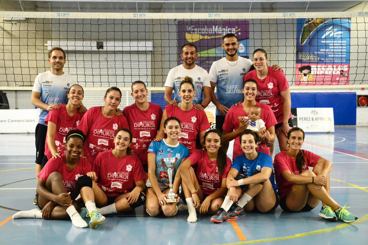 CVHaris's tweet photo. Crónica ✍ |  🏐El #DimurolLibbys se adjudica el #VTorneoQuicoCabrera tras vencer al @cvjavolimpicolp🏐

➡Encuentro de alto nivel ante un potente rival que tuvo que resolverse en el tie-break.

[Lee más ya en nuestra web] 👇➕
https://t.co/kTj2GG6rDo https://t.co/YR9I0hzbLD
