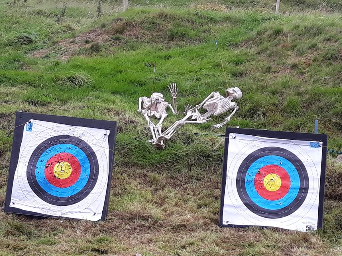 Neighground's tweet photo. Ground archery session by the Ribble Valley Mounted Archers at Adventure Neighground was going well until the newbies forgot to wait for the 'Clear to Collect' call..... #PonyHour #mountedarchery #ribblevalley #horsehour #equine https://t.co/BLh5kh54yn