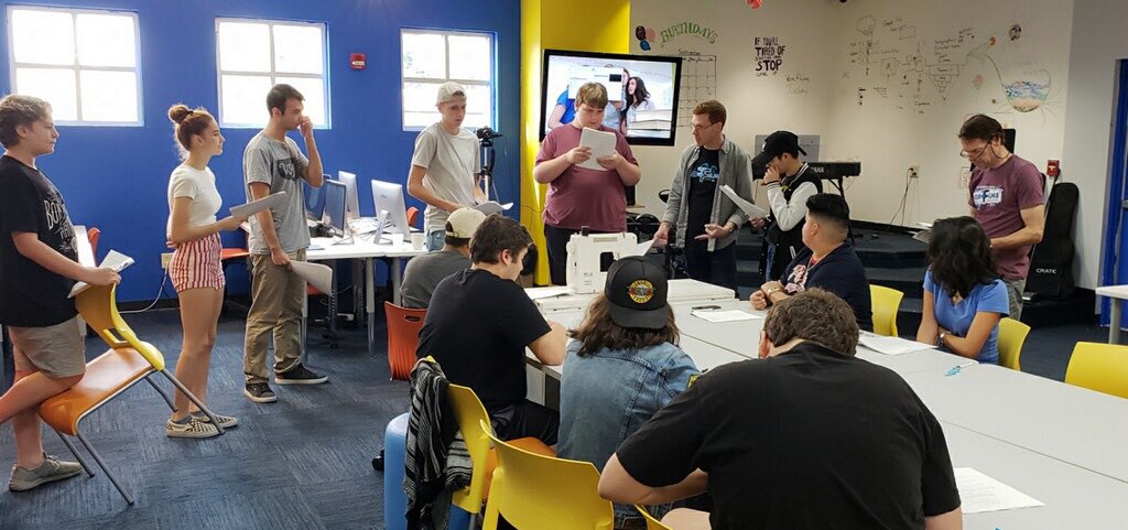 FamilyServiceSA's tweet photo. Our aspiring filmmakers are learning what it takes to produce award-winning cinematography from the experts. Thanks to @freshfilms_ , our @bestbuy Teen Tech students learned digital film production, editing, lighting, sound & scripting this morning. #TeenTechSA #FamilyServiceSA https://t.co/92VeQVCv56