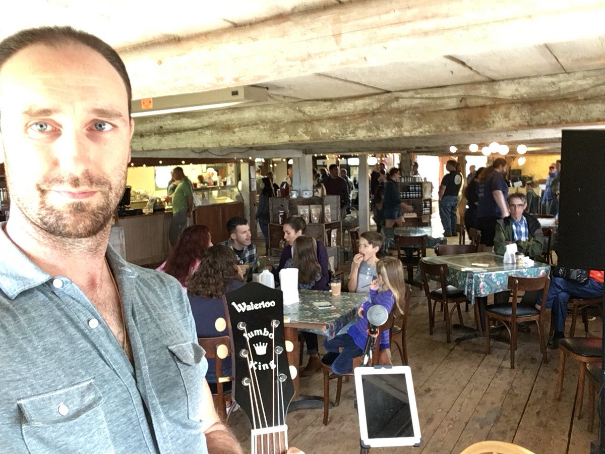 bradmyrick's tweet photo. Another beautiful day to make music! Thanks to @GouldHillFarm for giving me the best view in town and a great environment to perform. #nhmusic #bradmyrick #contoocooknh https://t.co/zackhgAUlC