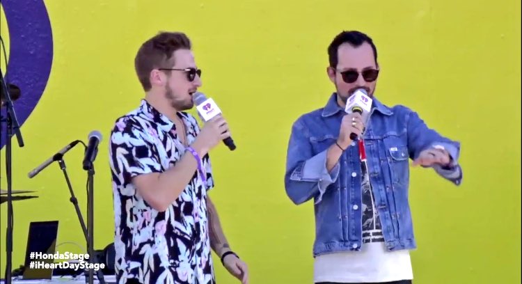 palomahecht's tweet photo. Look at this hooties looking sharp at the #iHeartDayStage ⚡️@dbeltwrites @HeffronDrive @iHeartFestival @iHeartRadio #iHeartFesitival // How about those outfits? UUUFFF 🔥 https://t.co/m9hd25gAnE