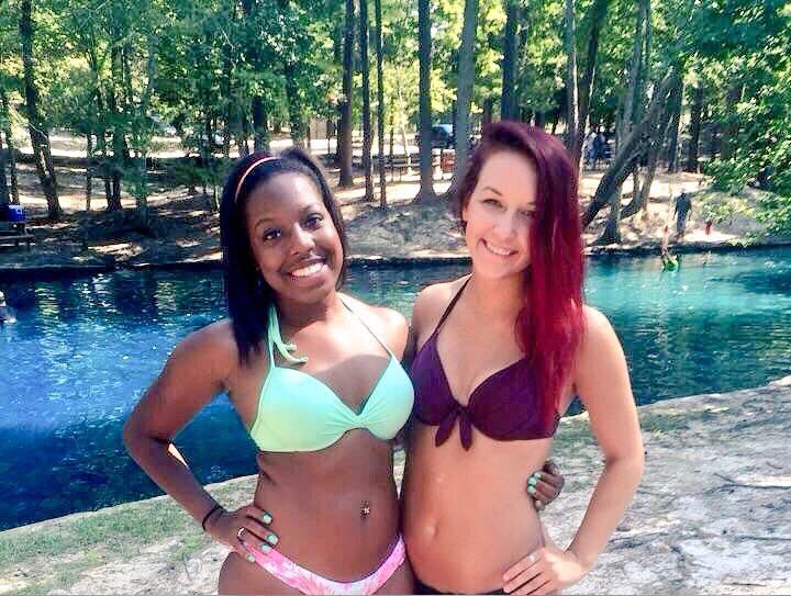 TayDeLayne's tweet photo. #3yearthrowback  @sharptillidie we were some babies! (You look the same) I miss you https://t.co/943tbBDhSk