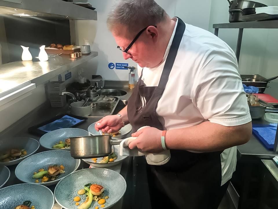 ArtSchoolLpool's tweet photo. Our new pan seared Loch Fyne #Kingscallop with miso, sesame wilted pak choi, pistachio crumb & butternut squash puree went down very well with our #privatedining guests. Also available on our current #MenuExcellence https://t.co/Ry4knlGOmF https://t.co/oREvFXrYsK