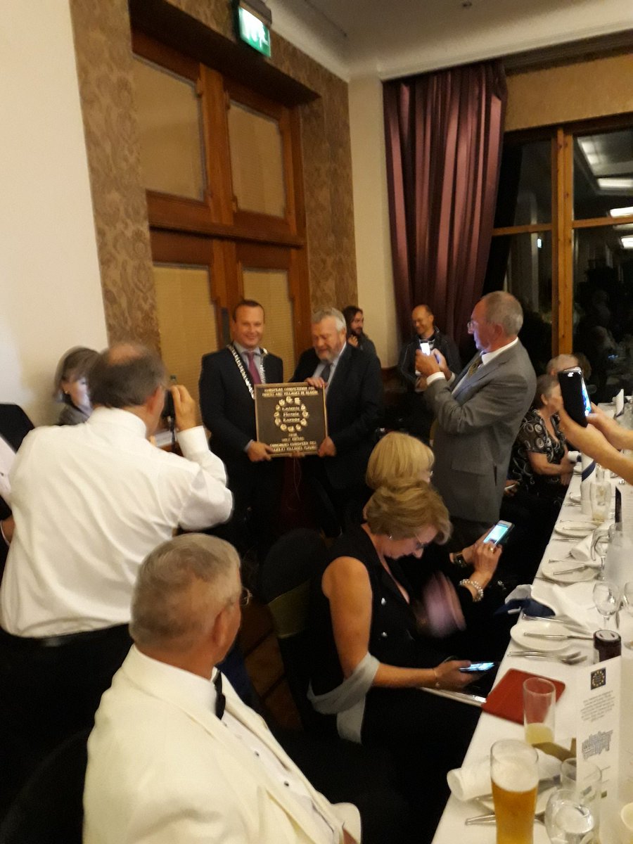 medievalmilekk's tweet photo. Congrats to Inistioge on winning a GOLD Medal in  Entente Florale 2018 #ententeflorale #inistioge https://t.co/JuHHuACc3D