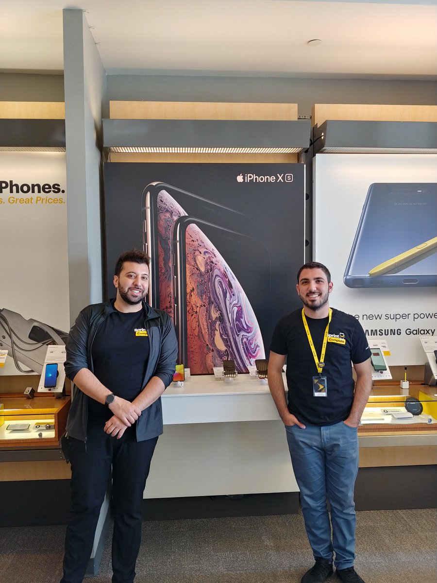 Southbay having themselves a huge Iphone launch. Taking care of all our customer needs with THE BEST IN UNLIMITED! 
<a href="/TLE619/">Trent E</a> <a href="/kkwestisbest/">kevin kunkel</a>