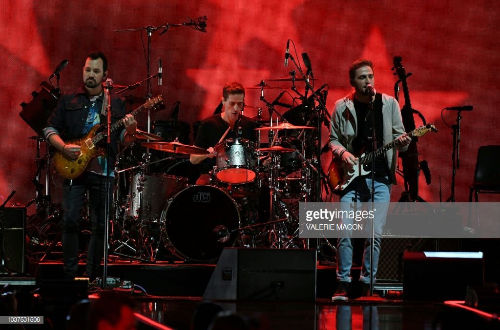 HeffronDriveUA's tweet photo. 21.08.19 @HeffronDrive @dbeltwrites performs onstage during the 2018 iHeartRadio Music Festival at T-Mobile Arena (LAS VEGAS, NV) https://t.co/JInZkJkOSB