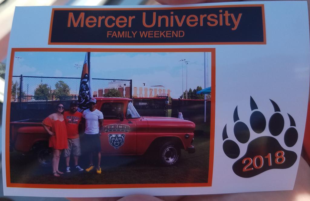 #MercerGameday #FamilyWeekend @TravisLightsey <a href="/MrStealYaDonuts/">RAY RAY🦅</a>