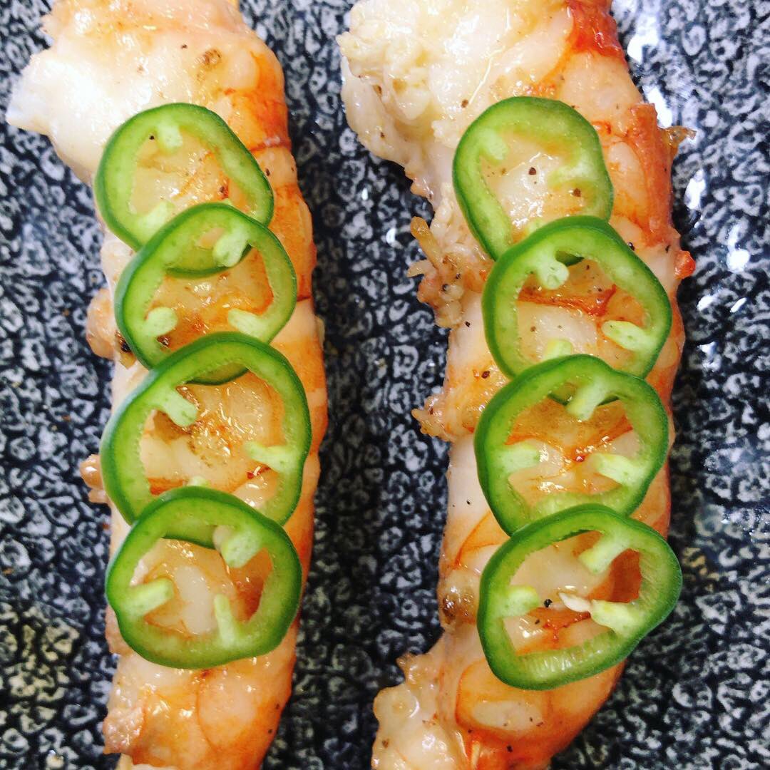 ChefRickyP's tweet photo. Stop everything and come to @LaFarolaCafe 
Look at this stunning mar e montaña croqueta #Foodies #foodblogger #foodchallenge #foodporn #tapas @DunkyJP @DanielaAndrino @londonsdinest @Londonfoodbabes @TimesFood @FoodWineSpain @SocialWineTapas @TapasFantastica https://t.co/esJbYHWl1G