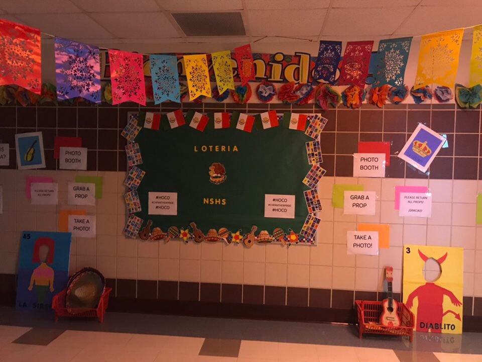 make sure to stop by the LOTE hallway sometime next week to get your picture taken at the NSHS photo booth!!! post ur pics on Twitter with #Lotería !!!!