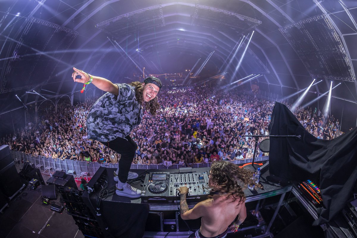 L I F E • I S • B E A U T I F U L